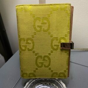 GUCCI GG Canvas Agenda Lime Green Authentic From Japan